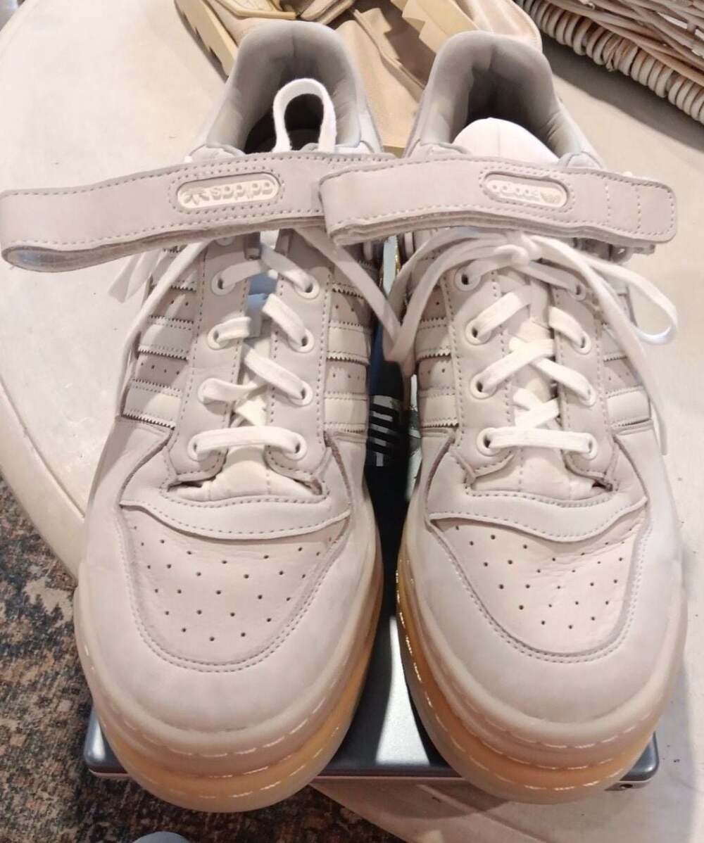 Adidas Wmns Triple Platforum Low 'Crystal White' Sneakers (GZ8644)